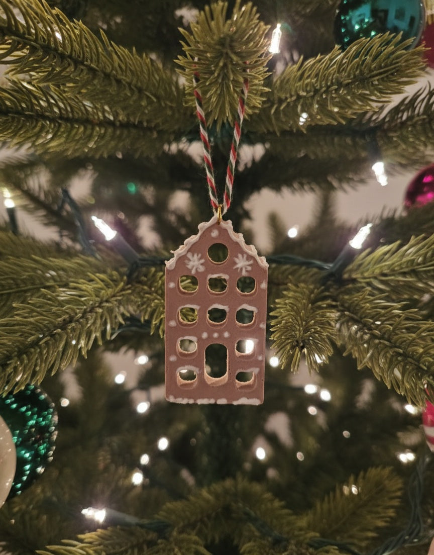 Gingerbread-houses ornaments